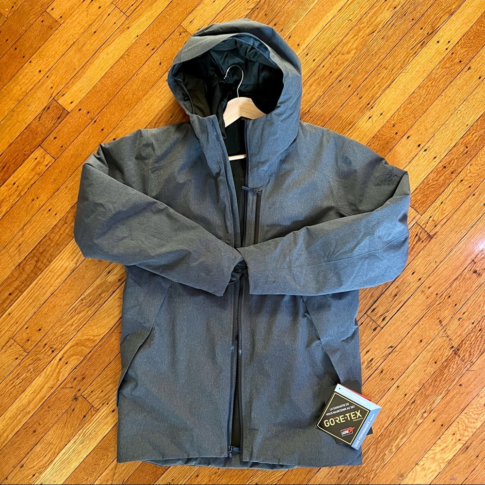 NWT Arc’teryx Radsten Parka - Medium - megacosm heather (blue gray)